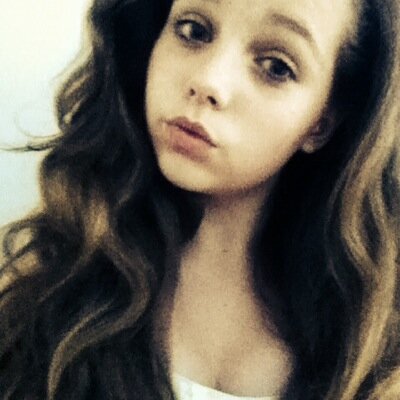 FOLLOW ME PLEASE I FOLLOW BACK AND IF ONE DIRECTION FOLLOWS YOU THEN MESSAGE ME PLEASE LUV YOU ALL !!!! xxxx