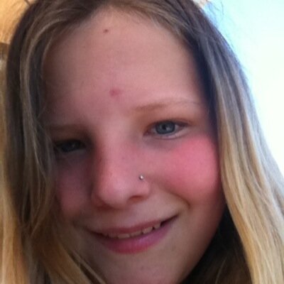Hey guy  i dont have a anymore youtube chanel and yeah comment and subscribe thx peace out;) and wattpad storys so um yeah;)