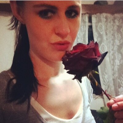 EmmaleeKate's profile picture. 👻emmalee.kate 📷 emmalee_kate  ▪️  ➕  ▪️  emilysbirbs 📸  🏳️‍🌈she/her/they/them❤🧡💛💚💙💜 Neogenian 🌏🦜🐬 🇦🇺 Per Aspera Ad Astra