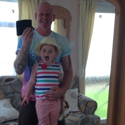 papasando83's profile picture. Im a huge fan of straw an other farm related matetials. When i was younger i always wanted to be a bag pipist and travel to several countries via horse back