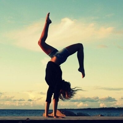 #anorexic #cut #broken #lovatic #balletdancer #depressed #triggered 15 years old 45kg 1.65 m kik: skinny.n3v3r  Ems #projectLG