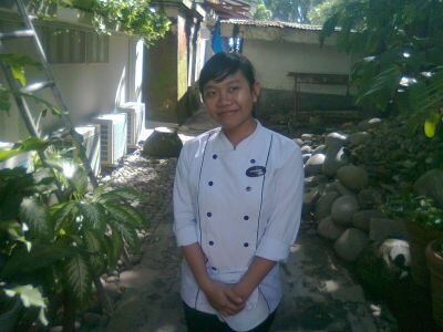 yogik_sentanu's profile picture. be your self because no one in right way