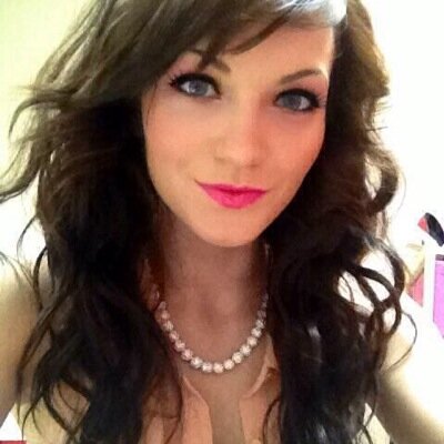 Holly21Pink's profile picture. Holly Johnston. 20. Elgin.