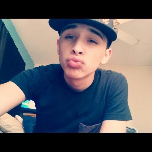 i fikkiw back! DM me! call me Rami ;)         Hav a nice day!!!
