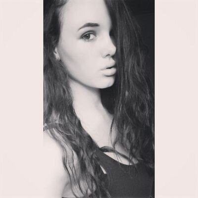 ChelseaMcDona12's profile picture. Do what makes you happy.