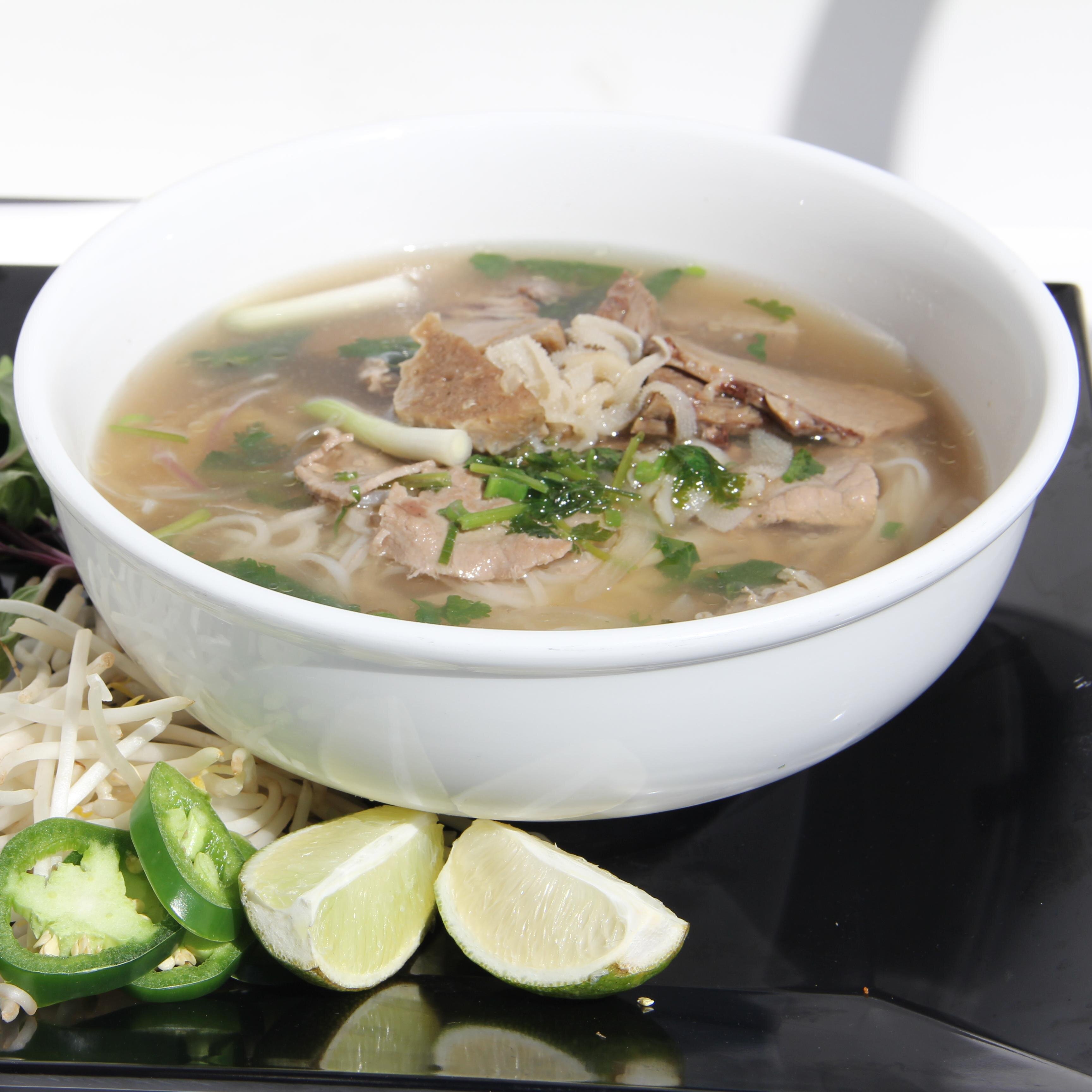 Lotus__Bar's profile picture. Lotus Casino's quirky restaurant and bar with an eclectic menu of American Asian Fusion. #food #yum #drinks