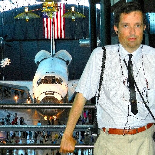 RamonHartopp's profile picture. I am a trained Electronics Engineer. I like Photography, Astronautics-Space Exploration and Astronomy.  I also like Computers.  I Speak both English and Spanish