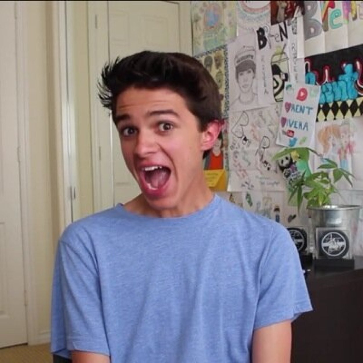 Please follow @brent_ilysm shes new on twitter and it would mean alot.