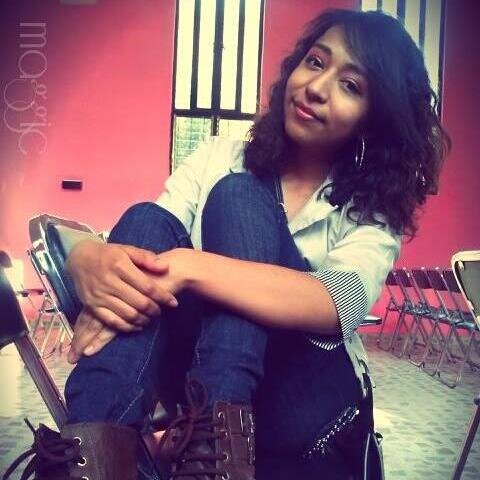 Hola Smile   ღ