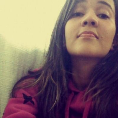 Longe de tudo que me faz mal.