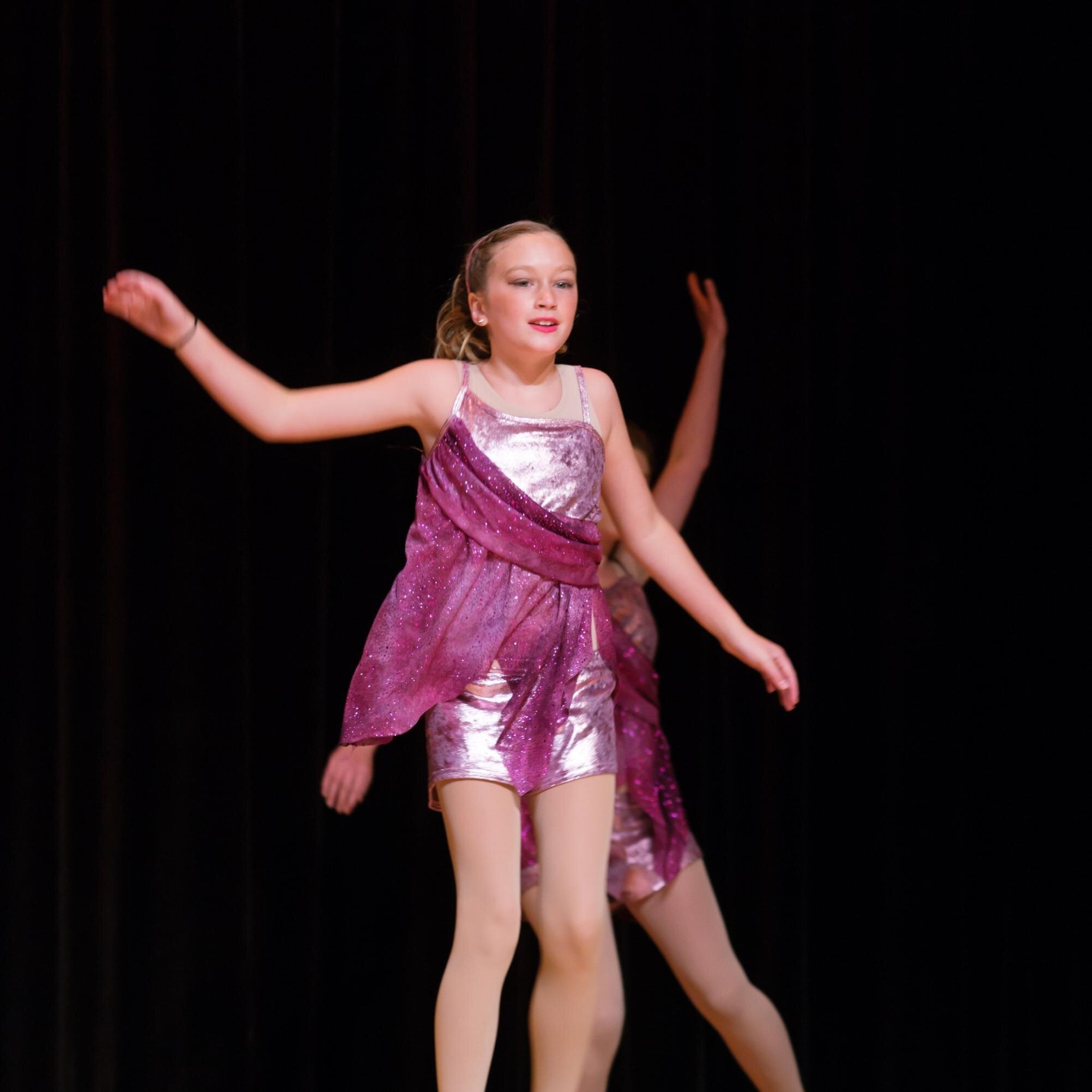 Hi, I'm Thelma. I'm 10 and take dance classes. I'm also a obsessed Smiley fan. Diana and Emily are like my big sisters from dance. I'm just a lucky girl.