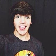 nashandhaas's profile picture. 