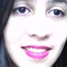 Sou católica, sou filha do céu. Na luta diária pra ser gente.Amo bons poemas,bons sentimentos, tudo aquilo que é humano,sincero e sagrado. Gosto de gente!
