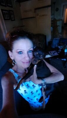 I love my daughter, my girlfriend, our animals (all animals!), my family, NASCAR, reading, food network, my friends...That's the short n sweet version of me.