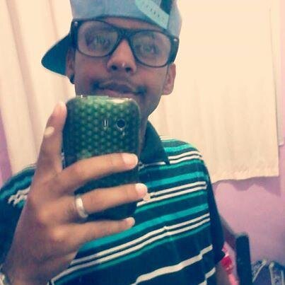 Se tenho ciumes ér porq eu gosto ... ♫ ♪♫