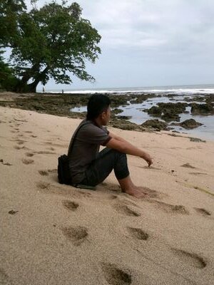 aguzxsurya's profile picture. you can never forget your first love