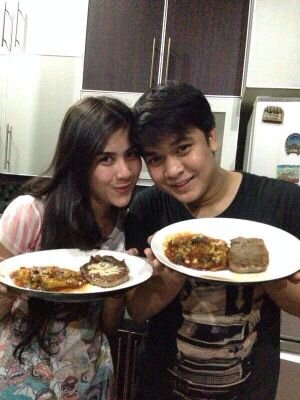 {031213}
We Always Support @bangbily dan teh @realsyahnazs