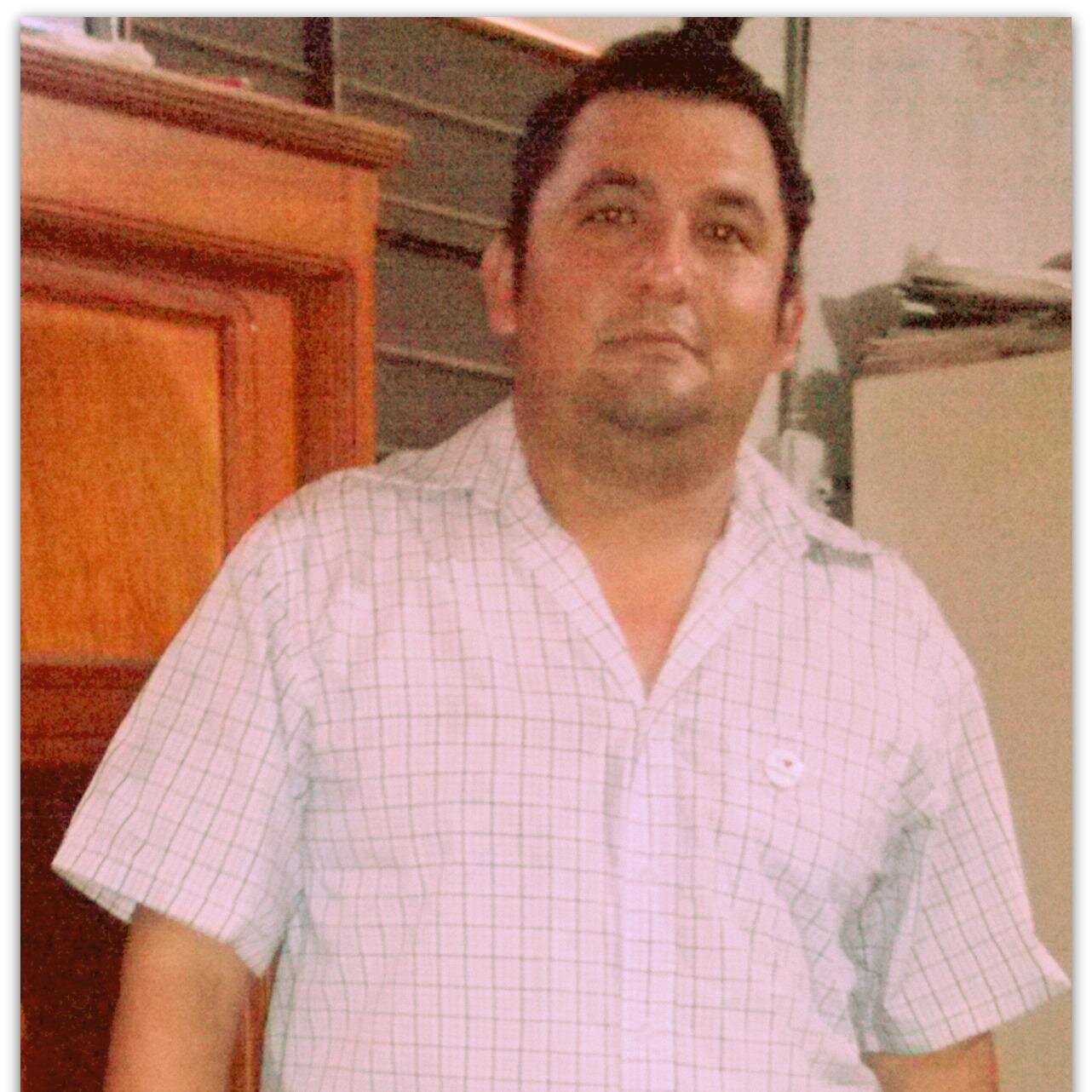 mientras vives el momento de felicidad disfruta por que no sabemos cuando nos toca decir adiós