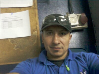 Técnico Electromecánico.Dios,La familia,la honestidad y mi patria ante todo. 100%hincha de River
El #cambio depende de vos.
