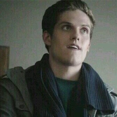 I've got friends, a life. But there's one thing I crave that's still missing: Leadership. [Teen Wolf RP, 18+ Only] #Sub!Isaac #Jisaac