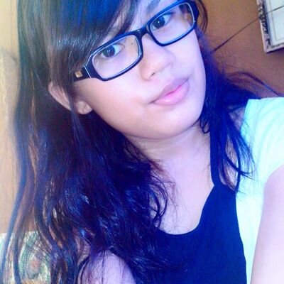 Facebook : Veserleisa Veremau Pangkas 
Instagram : veserleisa_veremau
WeChat : Veserleisa99