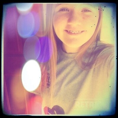 Hey, its savannah! Instagram:Savannnnnnnahhh Add me on Xbox 360! savannnnnnnahhh