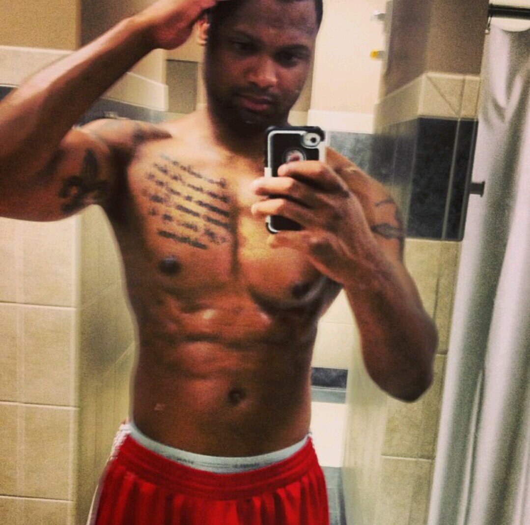 If you wanna stand out... You have to be outstanding... Kik*Splackavelli