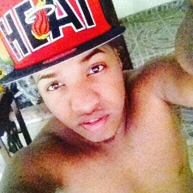 sigueme instagram http://t.co/hOsQdsmPCq
whatsap 809-607-2258