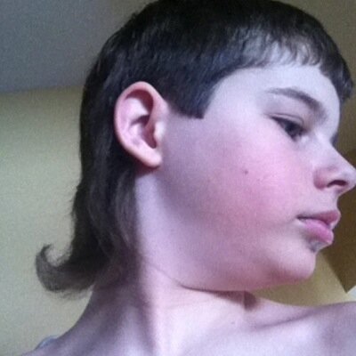 Sometimes i get penalties on purpose so i can masterbait in the box #flow
Probley skateing in your bitch's dm's rn..