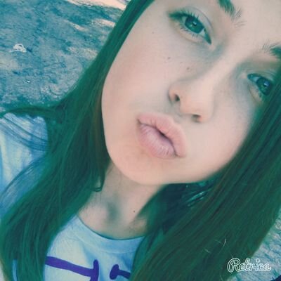 i love to sing  i love my followers i have a kik snapchat and vine i love to fish and hunt but music and singing is my life