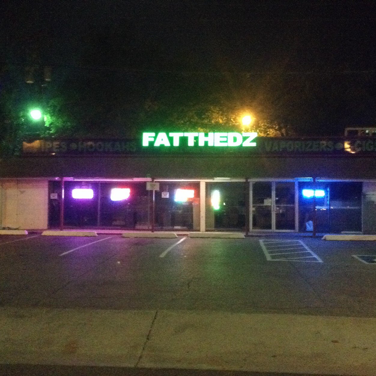 Fatt Hedz is your locally owned &operated source for quality glass in OKC Metro. Located on the corner of Sante Fe & Memorial. 8am-9pm! http://t.co/jAyodbc0GL