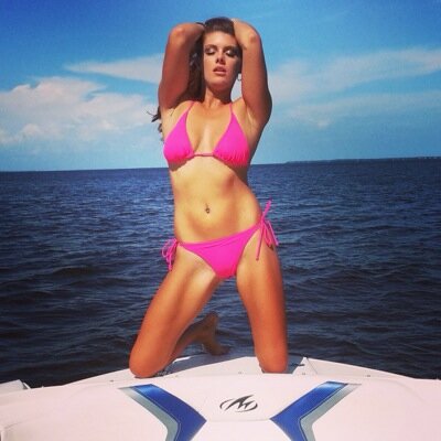 Hi, im Rachelle! +18 Only! My website is up, i still have a lot to upload.. Its a hot/sexy/fun work in progress! Come play w/ me!! There's Solo & girl/girl