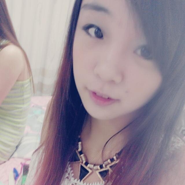 atobe696's profile picture. 