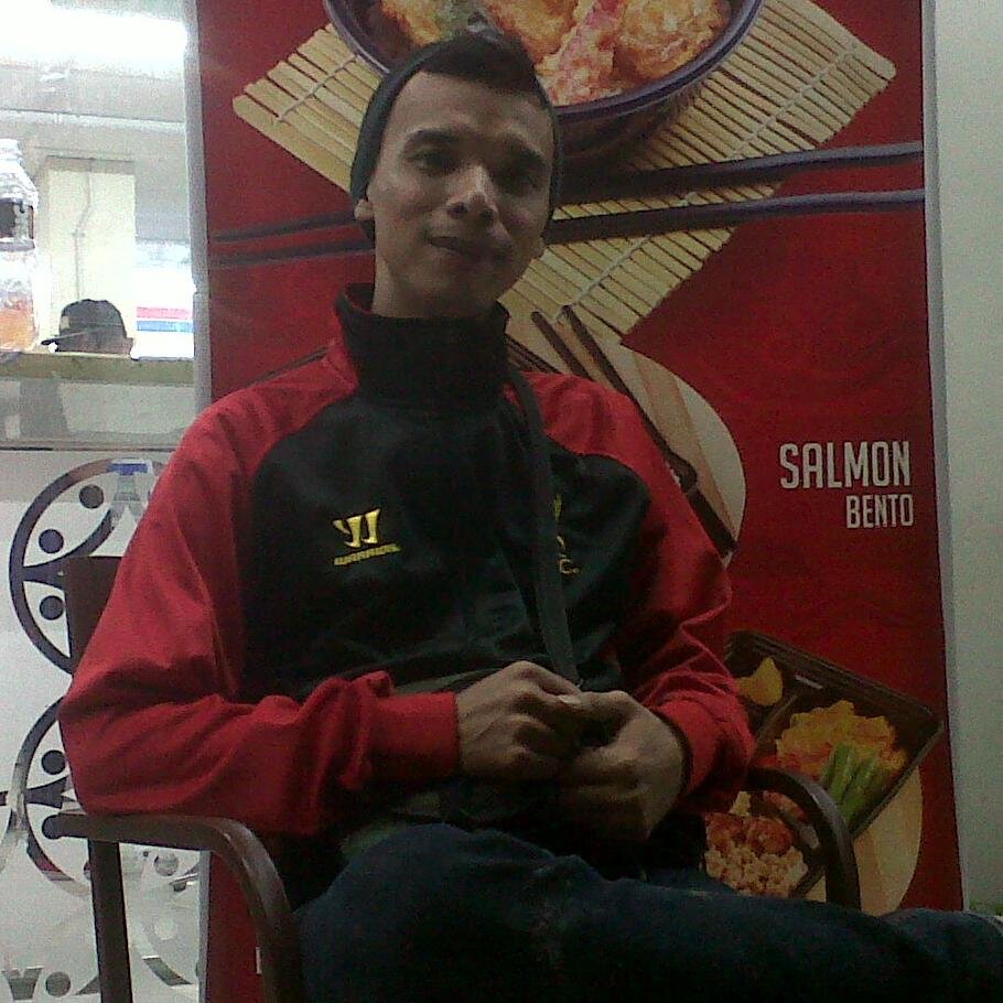 Here we all are of the big family # You'll Never Walk Alone # JFT96 # LFC_1892@blogspot.com || BIGREDS_IOLSC INDONESIA