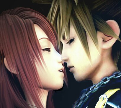 I'm sora the kekeyblade master my heart is connected to my sweet Kairi :twin sister @Redfairy6666 :Single