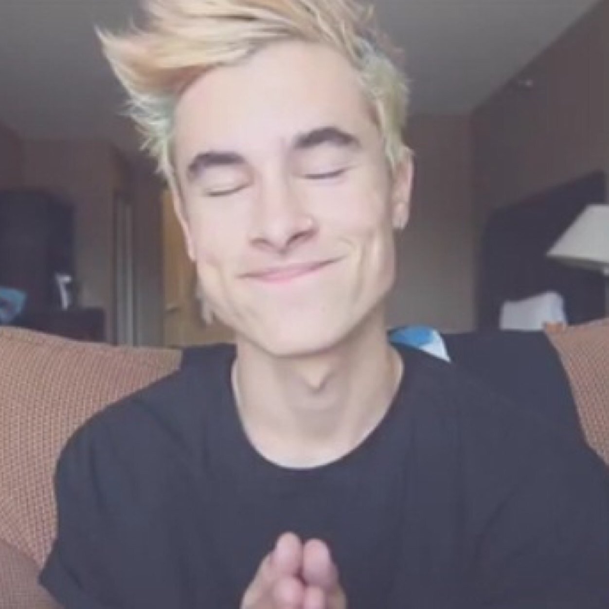 vimtoharry's profile picture. CALUM HOOD & KIAN LAWLEY