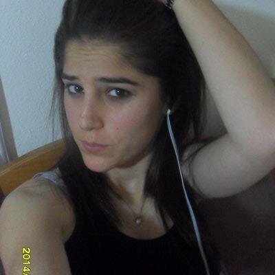 51_hira's profile picture. 