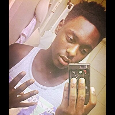 godcashkicks's profile picture. 2 in the chest 1 in the head