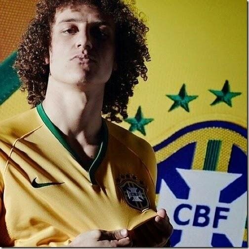 Segue o meu outro tt do Neymar Meu Negro Lindo: @NEYMARJREHDOBR e o meu pessoal tbm: @MairaHeringer14