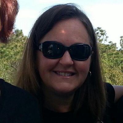 5th Grade CCPS teacher who LOVES finding new tech stuff to engage her students!