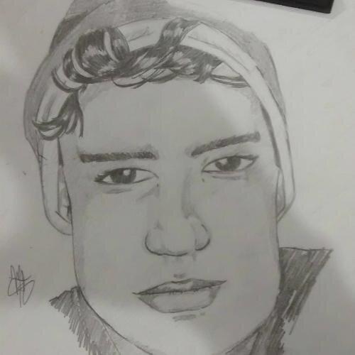 Futebol, Amigos e Família, Video-Game, Comida, Animes & Mangás, Desenhista Amador, Tecnologia, Jiu-Jitsu amo muito tudo isso !