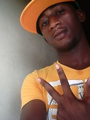 10Boune's profile picture. étudiant en mines-géologies-pétrole.