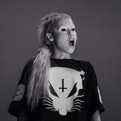 zefkitten's profile picture. xxx