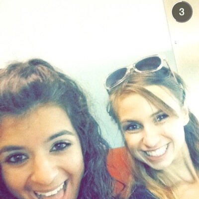 alyjulia13's profile picture. 