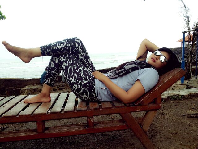 selfiamutzz's profile picture. I want to be like angelina jolie....