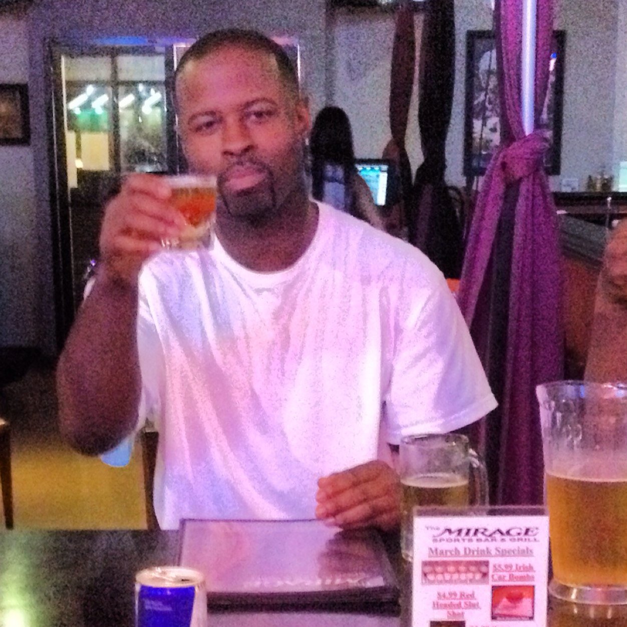 #teamiphone #teamhsu #collegefootballplayer ......follow me....I will not misguide u....I'm on my leader shit...niggaz followin da kid