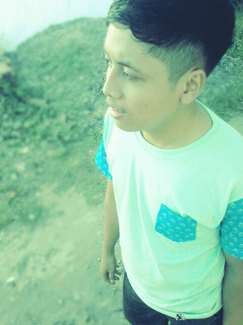 rizqy_figaro's profile picture. .SMK antartika 1. XII TKR 1