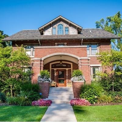 OakParkEvents's profile picture. We're all about events. Join our campaign to #FindMoreDoMore.