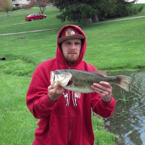 OSU graduate, happily married father of two beautiful children,  payee clerk, enthusiastic Cavs, Raiders, and Browns fan.