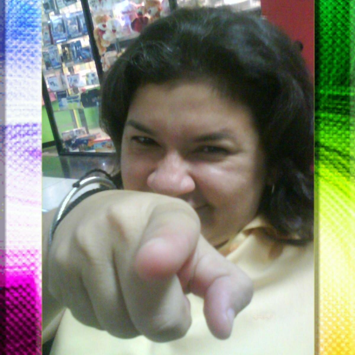 Programadora de Sitios Web. PHP, MySQL. Apasionada de las Redes Sociales. 
Amo a Dios sobre todas las cosas, Misionera, Hija de Agueda y Augusto